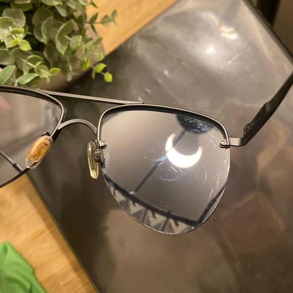 Black Aviator Le Specs sunglasses - Picture 6 of 7